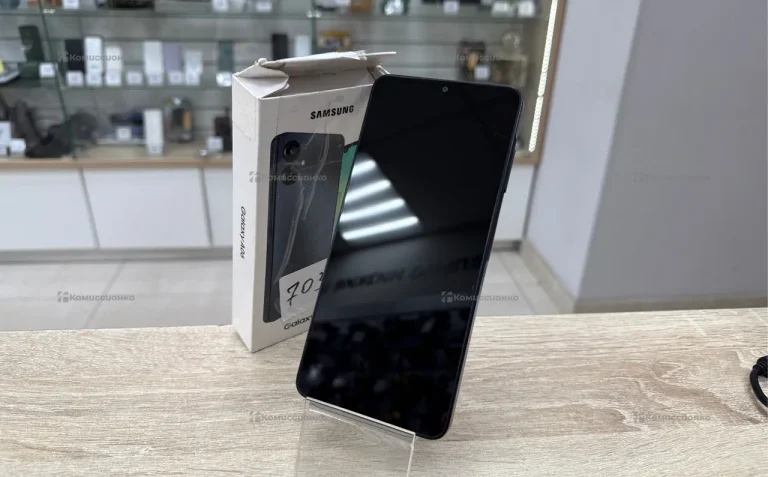 Samsung Galaxy A06 4/64 ГБ