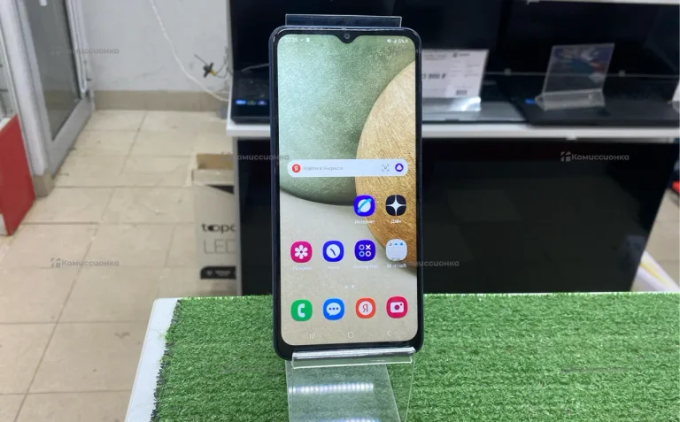 Samsung Galaxy A12 4/64 ГБ