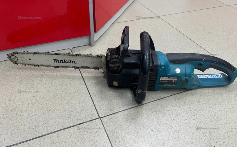 Цепная пила makita UC3530A