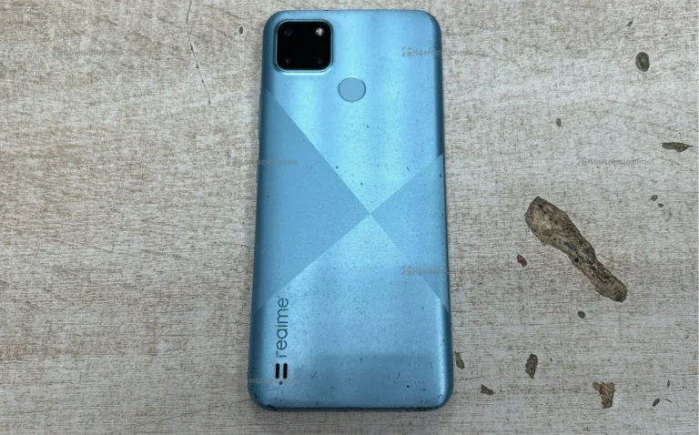 Realme C21 4/64 ГБ
