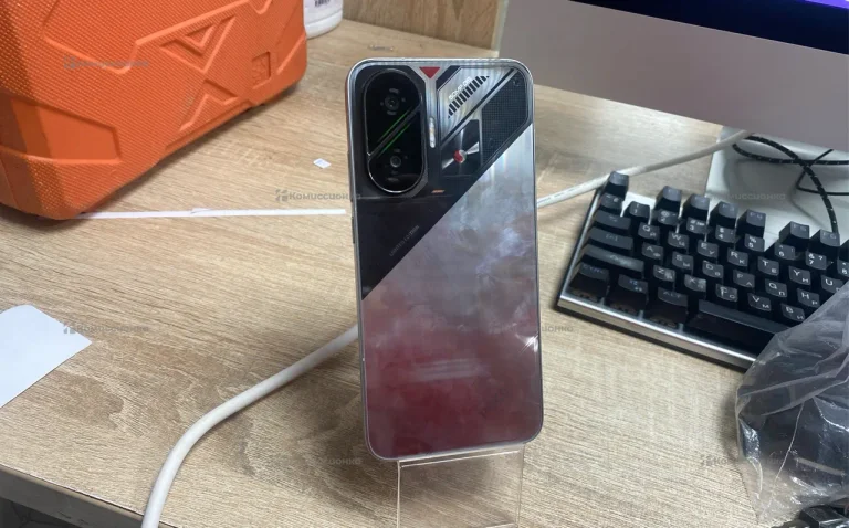 Xiaomi Poco F7 12/256 ГБ