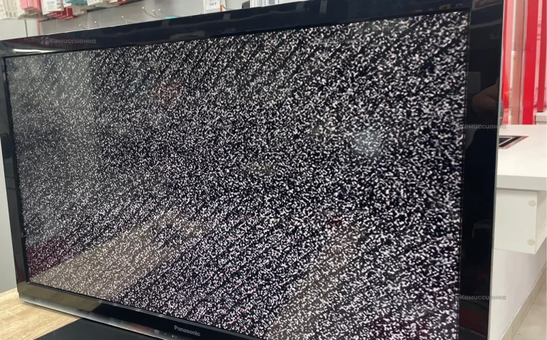 Телевизор Panasonic tx-lr32x5