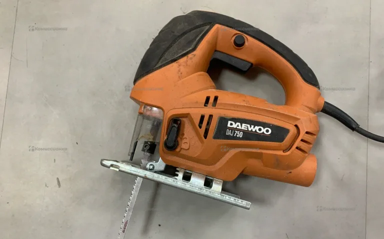Электролобзик Daewoo Power Products DAJ 750