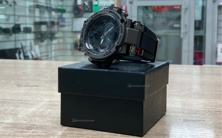 Часы G-Shock