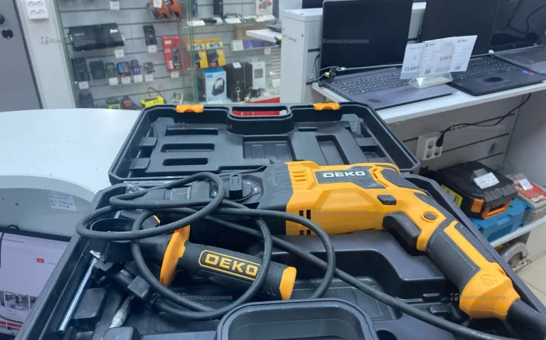 Перфоратор Deko