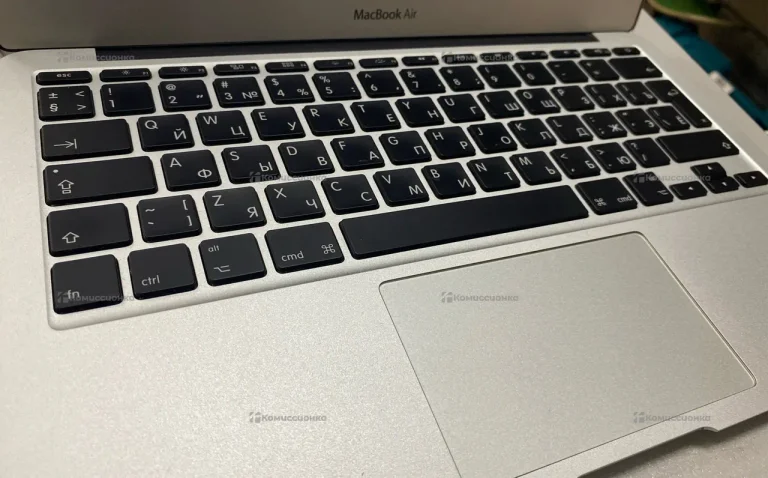 Ноутбук Macbook air 2012 11ch