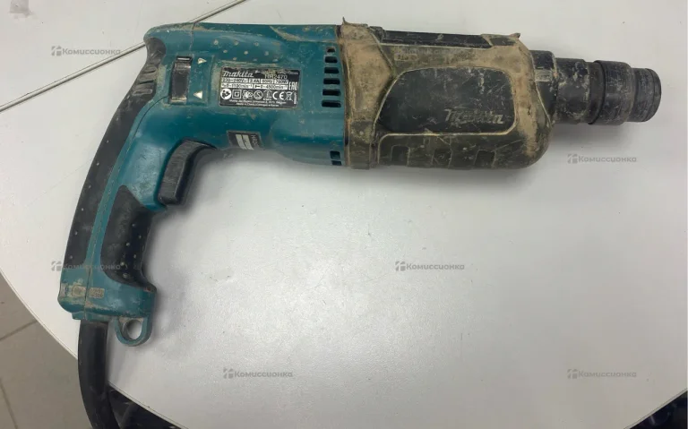 перфаратор makita HR2470