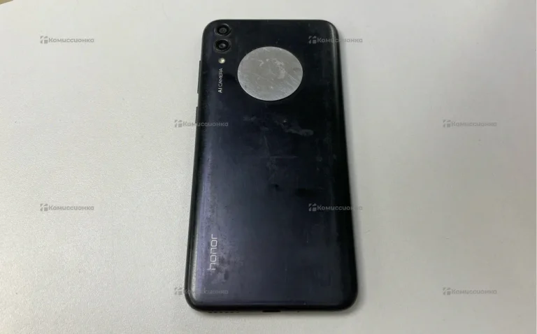 Honor 8C 3/32Gb