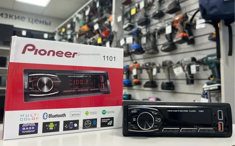 Автомагнитола  Pioneer 1101
