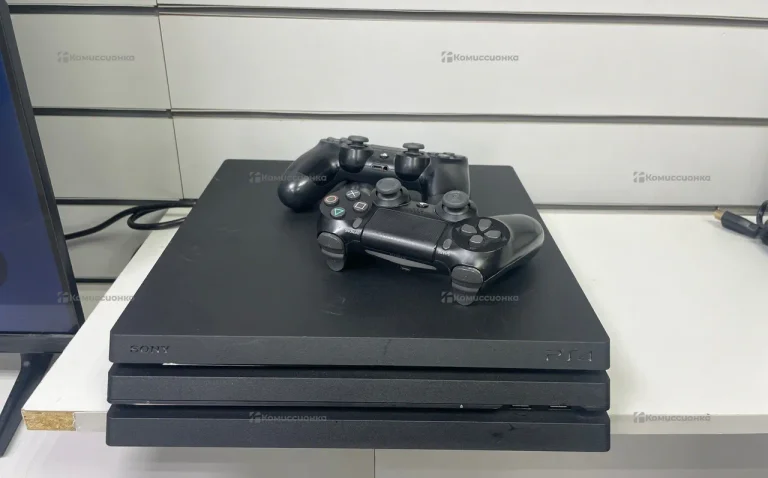 Приставка Sony PS4 Pro  1tb версия 12.02