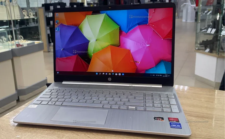 Ноутбук  HP 15