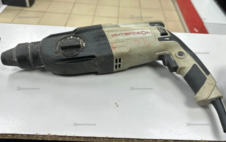 Перфоратор Интерскол П-26/800ЭР