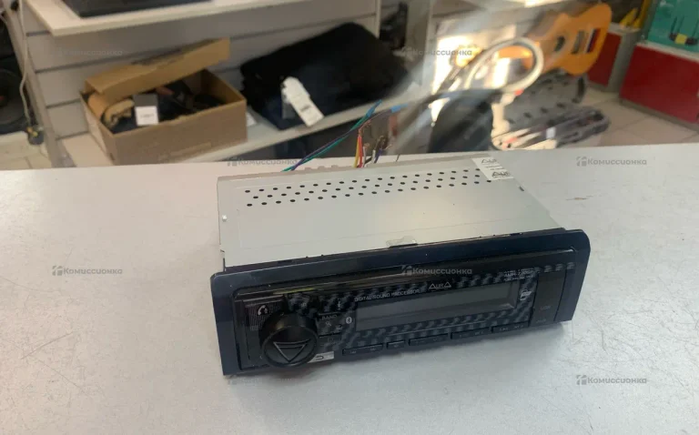 Автомагнитола Aura AMh-77DSP