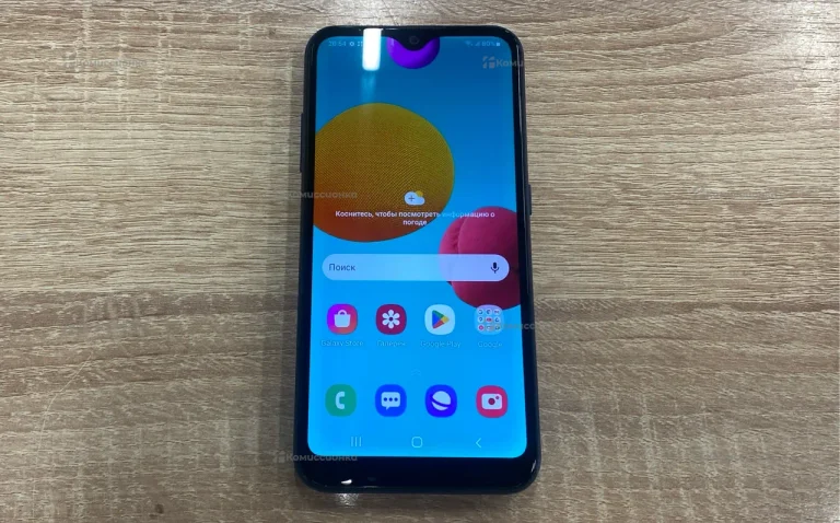 Samsung Galaxy M01 3/32 ГБ