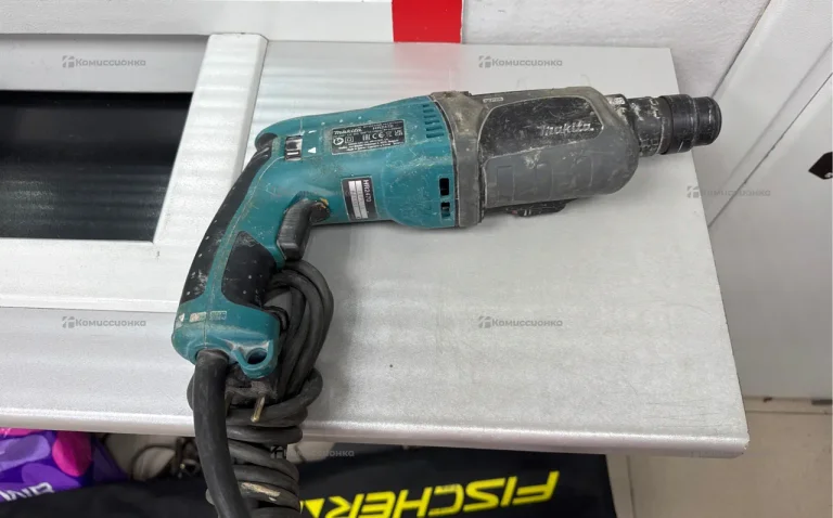 Перфоратор makita HR2470