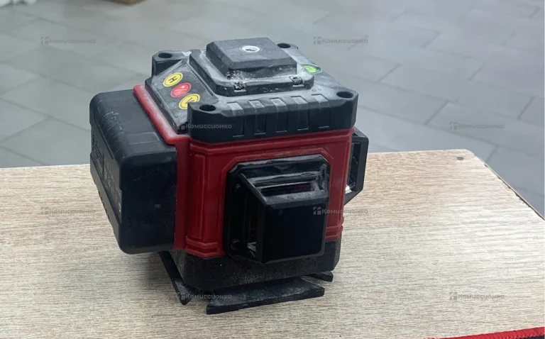 лазурный уровень Elitech ПЛ 12Л-зел