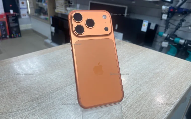 Apple iPhone 17 Pro 8/256 ГБ