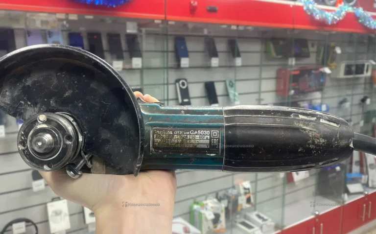 УШМ makita GA5030