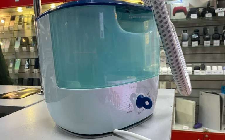 Вертикальный отпариватель Philips GC516