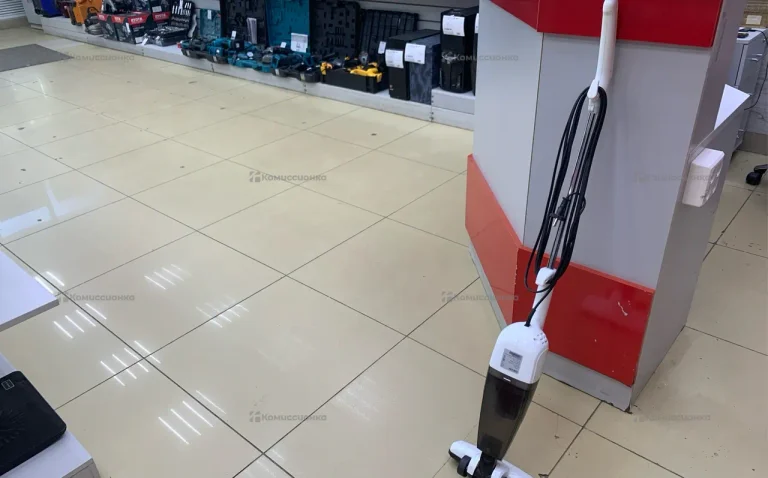 Пылесос  Dexp M-1000V