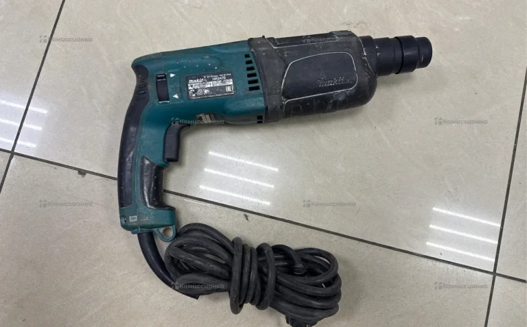 Перфоратор Makita 2470HR