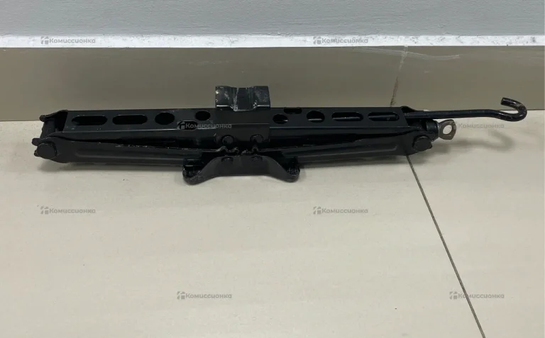 Автомобильный домкрат 1.2Т