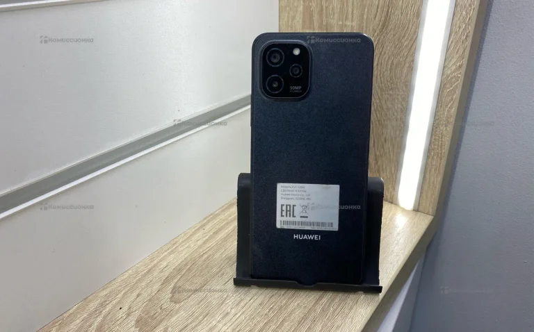 Huawei nova Y61 8/128 ГБ