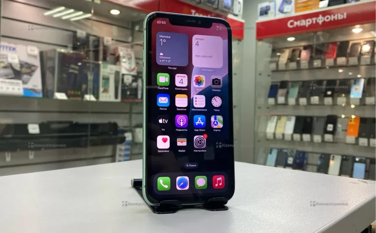 Apple iPhone 11 4/128 ГБ