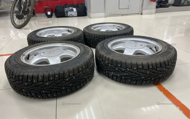 Диски с резиной зимней  Cordiant 175/65/R14