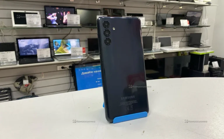 Телефон Samsung Galaxy A04s 4/64 ГБ