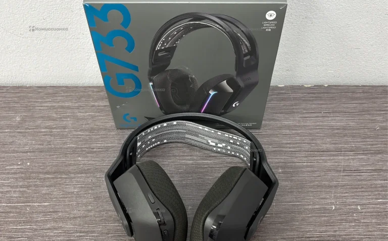 Наушники Logitech G733