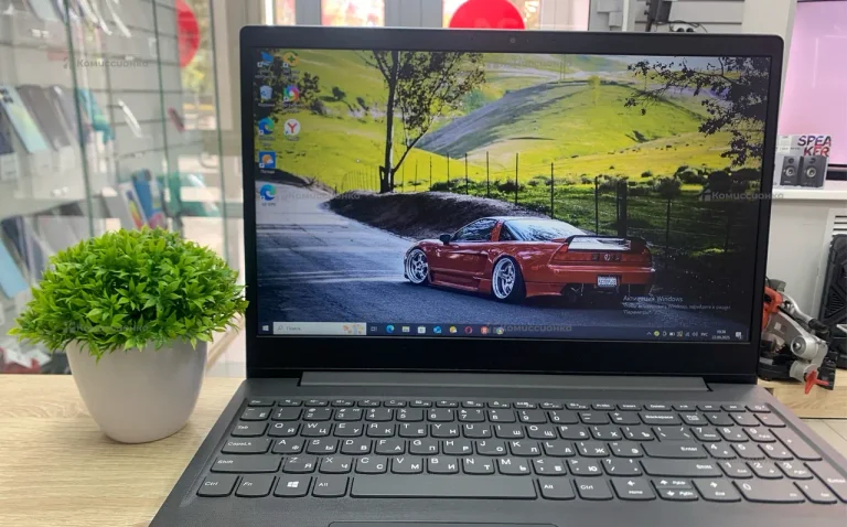Ноутбук  Lenovo V15-ADA
