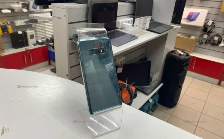 Samsung Galaxy S10E 6/128Gb