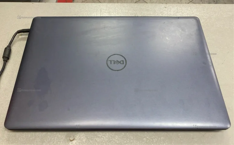 Ноутбук Dell Inspirion 5570