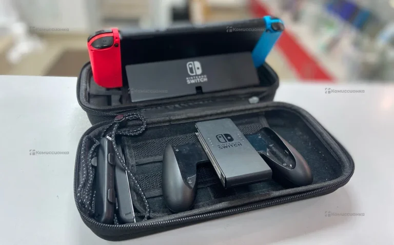 Приставка Nintendo Switch OLED 64 ГБ