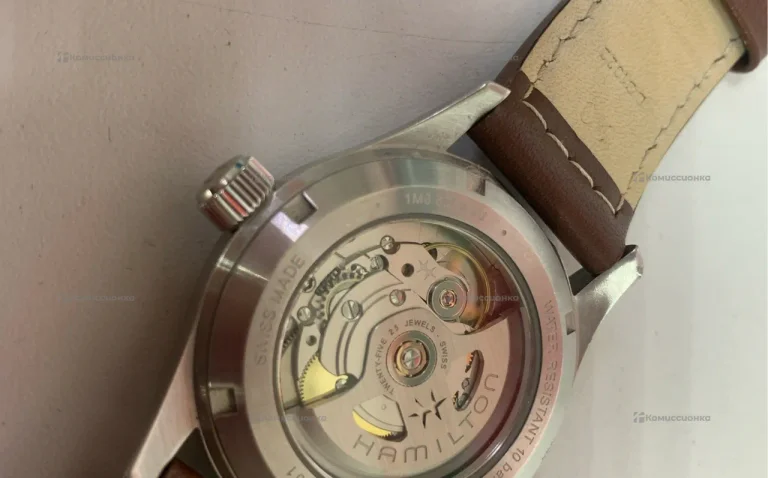 Часы  Hamilton h704551