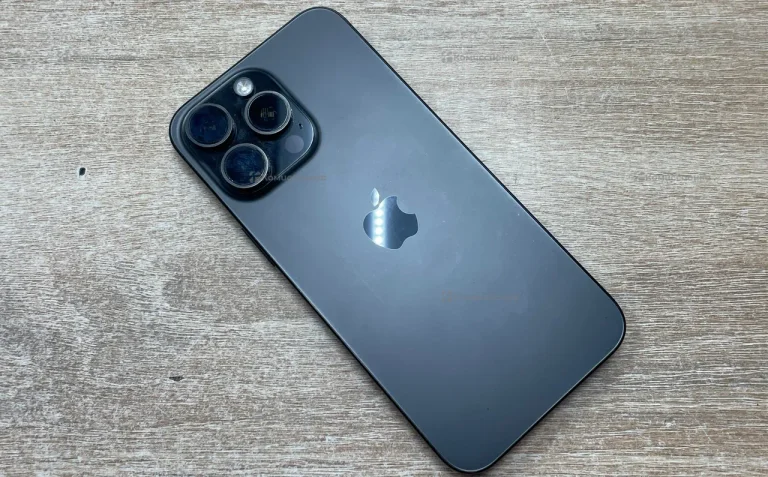 Apple iPhone 15 Pro Max 8/512 ГБ 1110