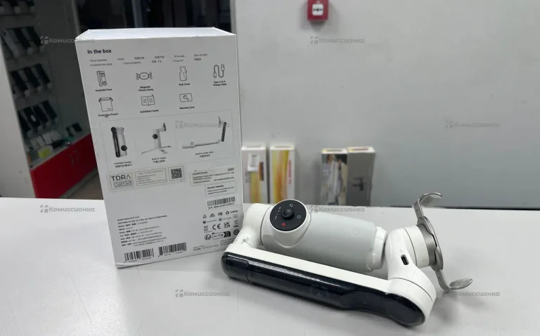 Insta360 flow
