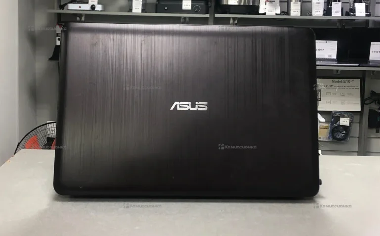Ноутбук  asus R541N