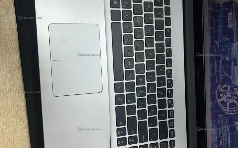 Ноутбук  Asus X555L