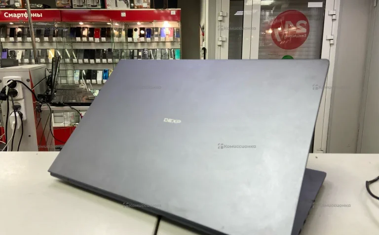 Ноутбук Dexp i3-1215U