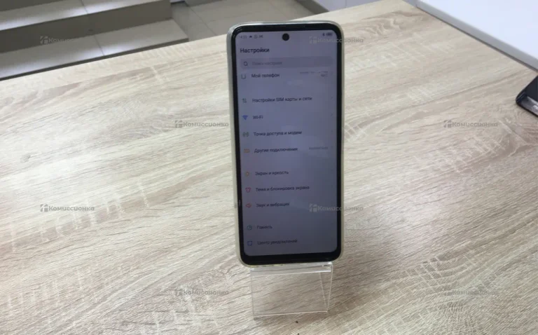 Infinix Hot 12 Play NFC 4/64 ГБ