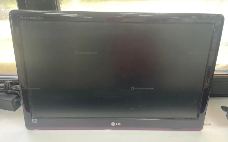Монитор LG E2250S