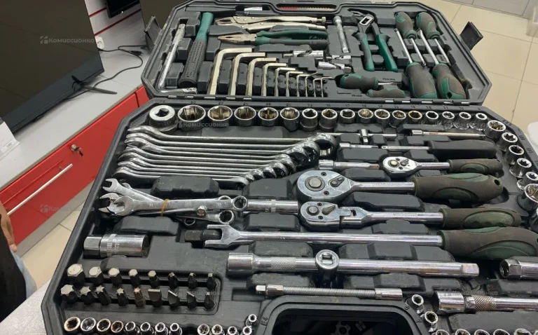 Автомобильный набор TOOLS 129предметов