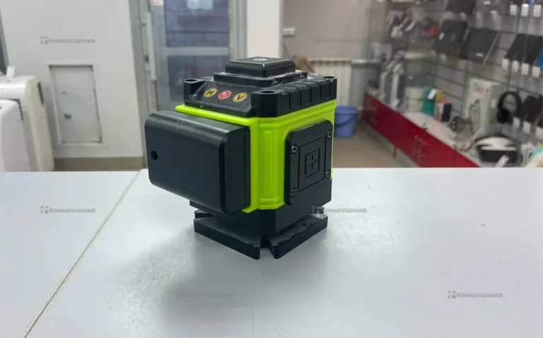 Лазерный невелир