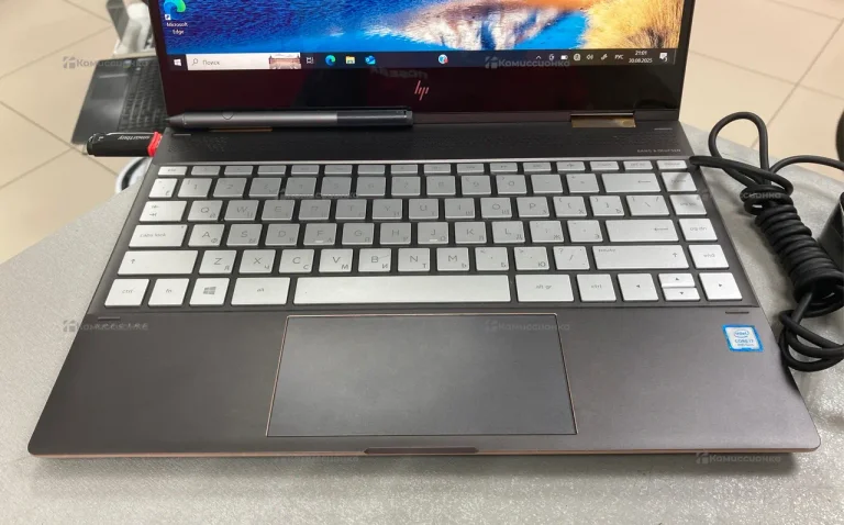 Ноутбук HP Spectre X360