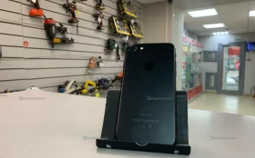 Apple iPhone 7 2/32 ГБ