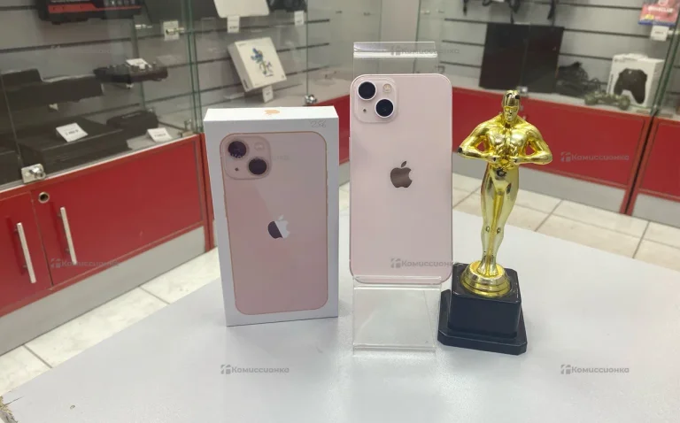 Apple iPhone 13 4/256 ГБ