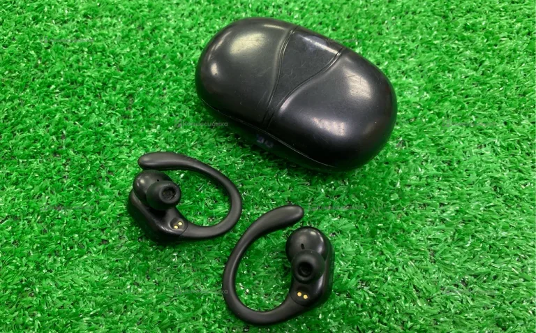 Наушники TWS на ухо