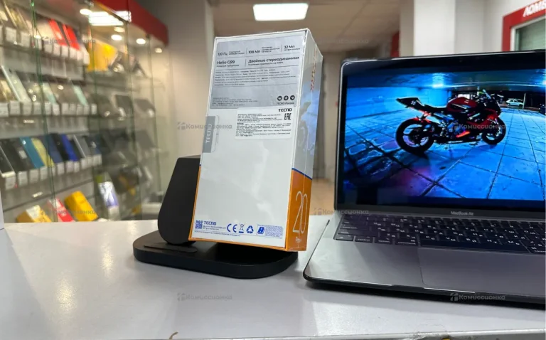 Tecno Spark 20 Pro+ 8/256 ГБ